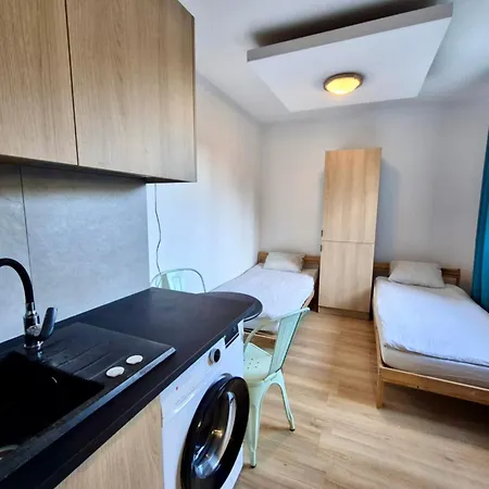 Leszczynki V * Gdyně